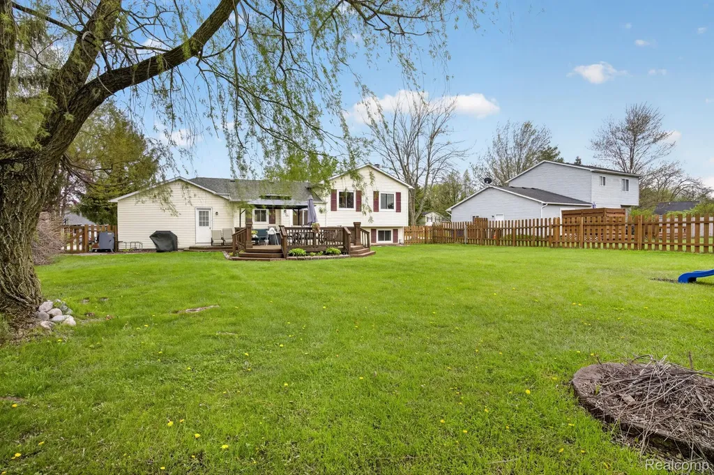 301 Lindenwood Drive Linden City MI 48451