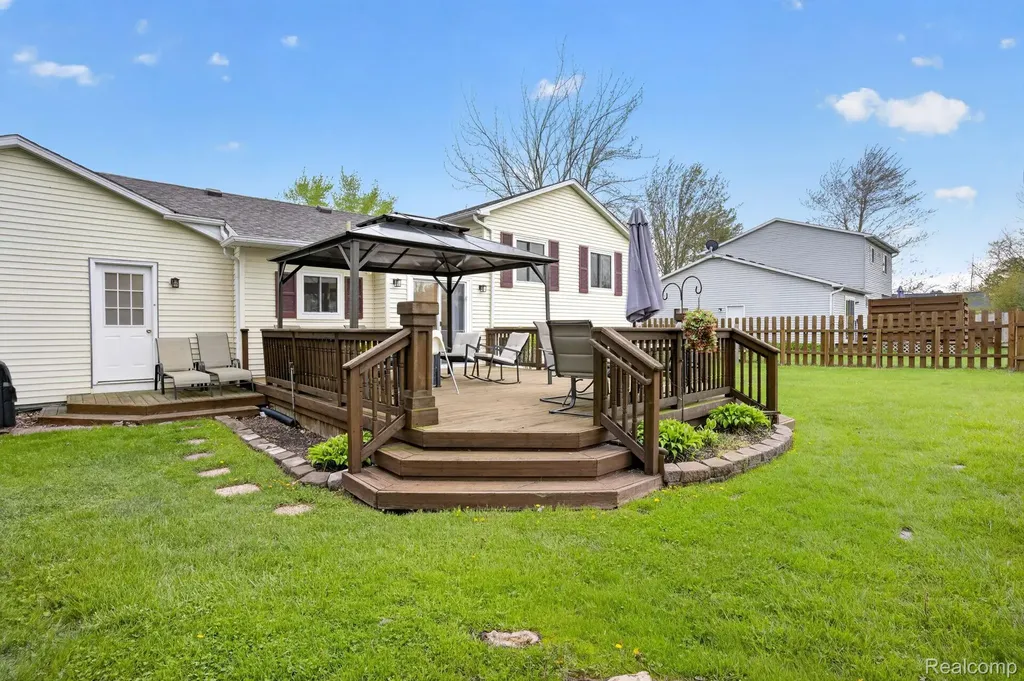 301 Lindenwood Drive Linden City MI 48451