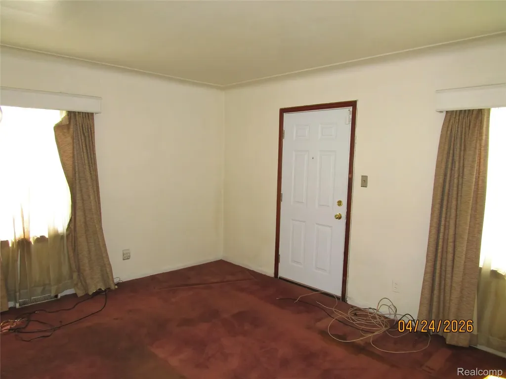 19500 Hoover Street Detroit City MI 48205