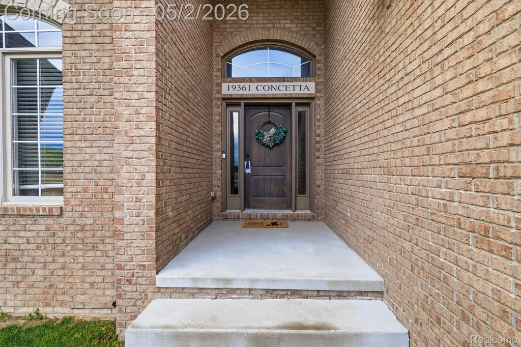 19361 Concetta Drive Macomb Township MI 48044