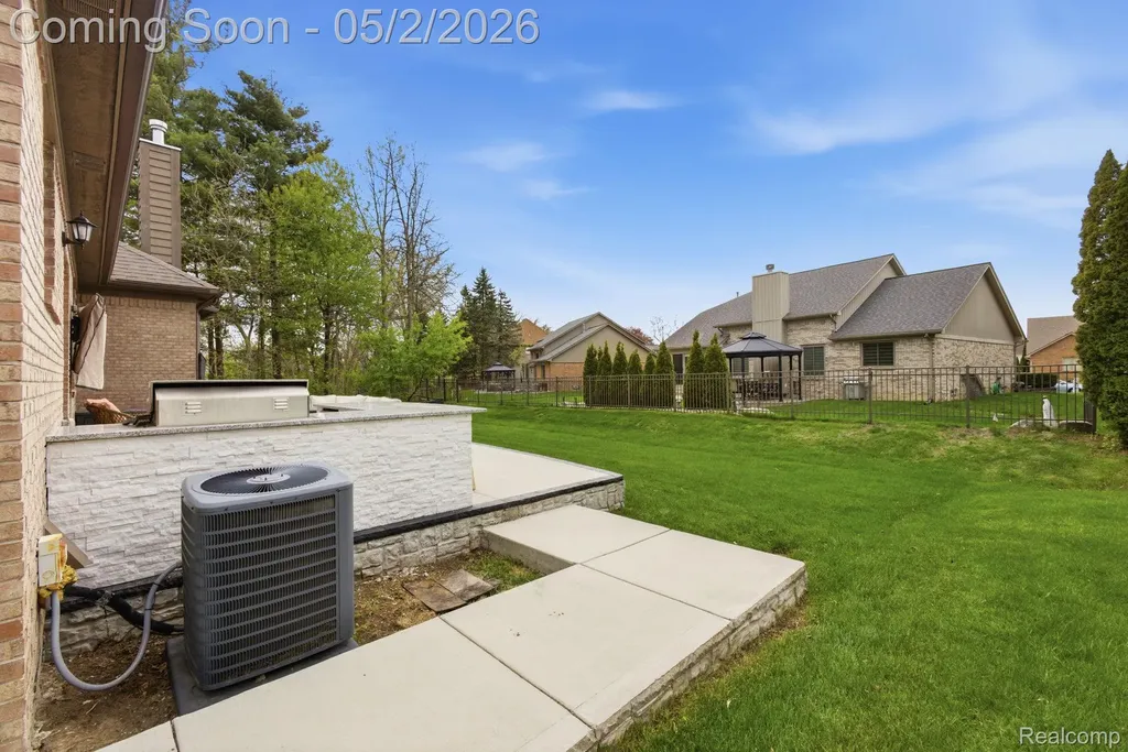 19361 Concetta Drive Macomb Township MI 48044