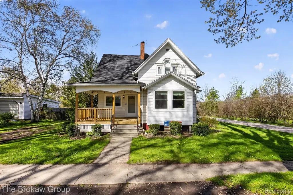 2095 Liberty Street Fairgrove Village MI 48733