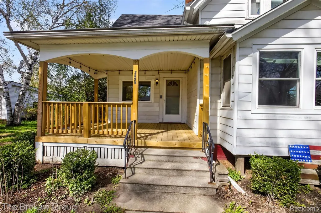 2095 Liberty Street Fairgrove Village MI 48733