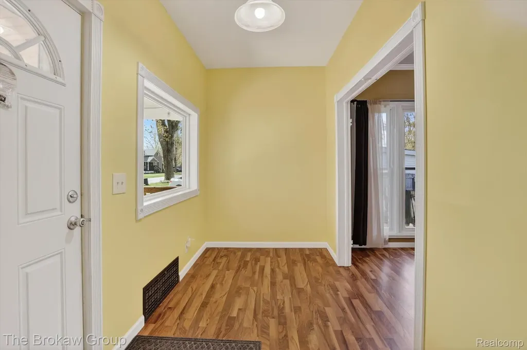 2095 Liberty Street Fairgrove Village MI 48733