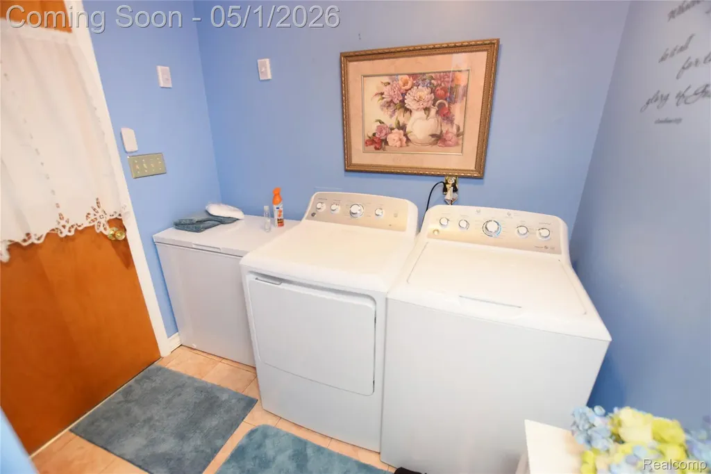 1455 Sun Terrace Drive Flint Charter Township MI 48532