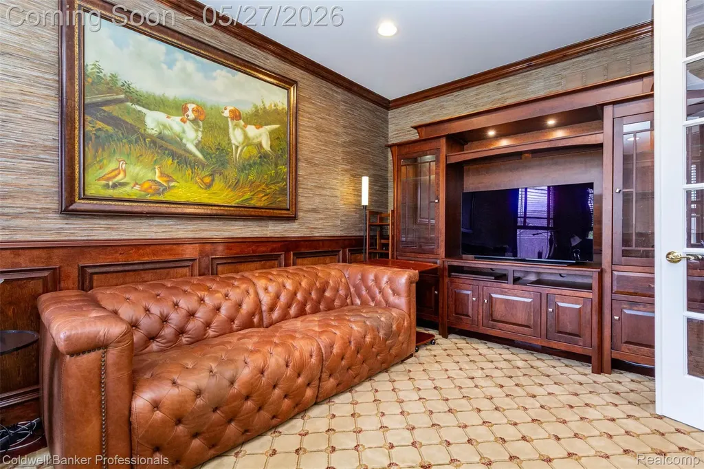 57177 Covington Drive Washington Township MI 48094
