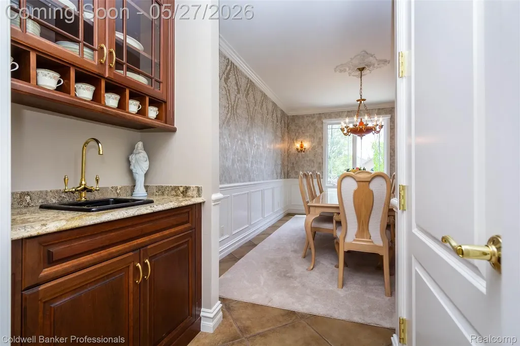 57177 Covington Drive Washington Township MI 48094