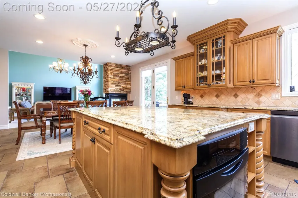 57177 Covington Drive Washington Township MI 48094