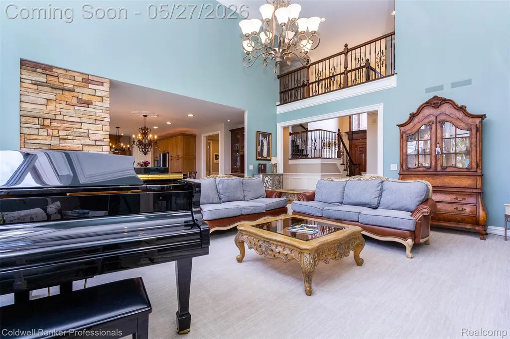 57177 Covington Drive Washington Township MI 48094