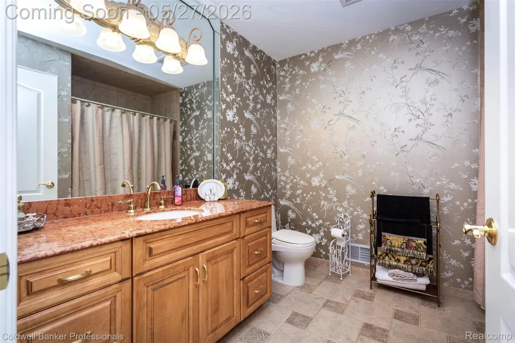 57177 Covington Drive Washington Township MI 48094