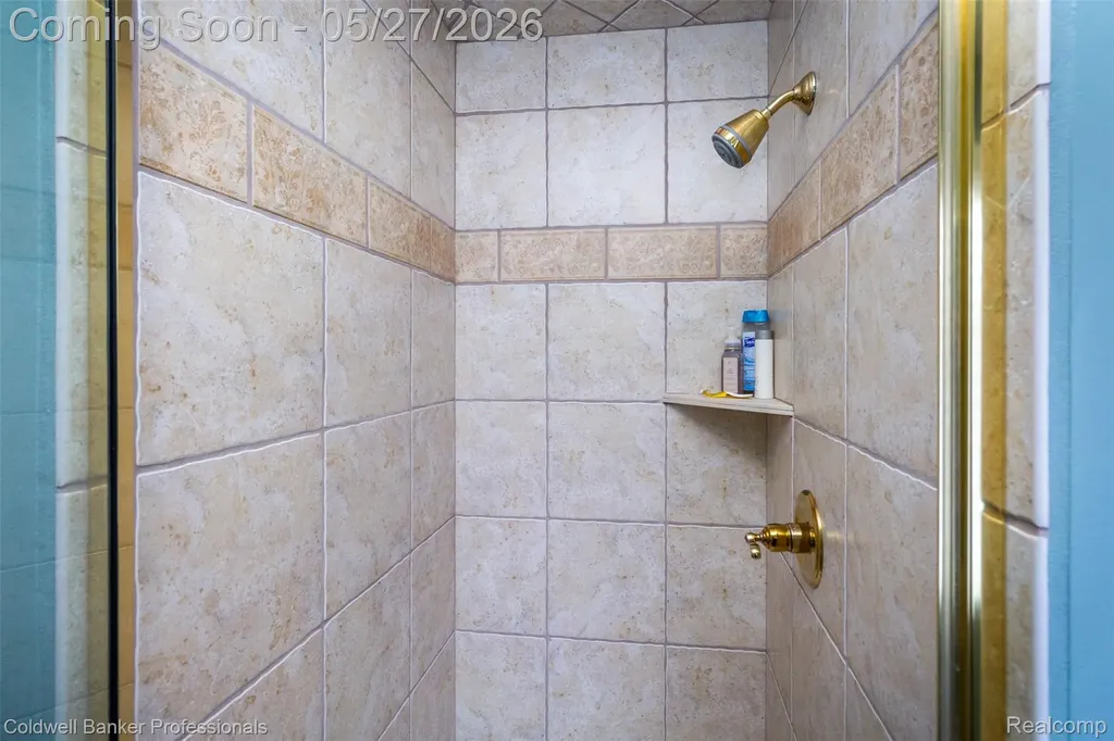 57177 Covington Drive Washington Township MI 48094