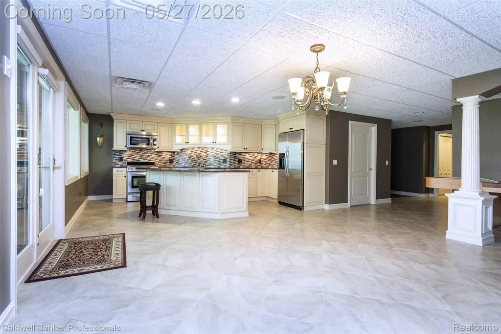 57177 Covington Drive Washington Township MI 48094
