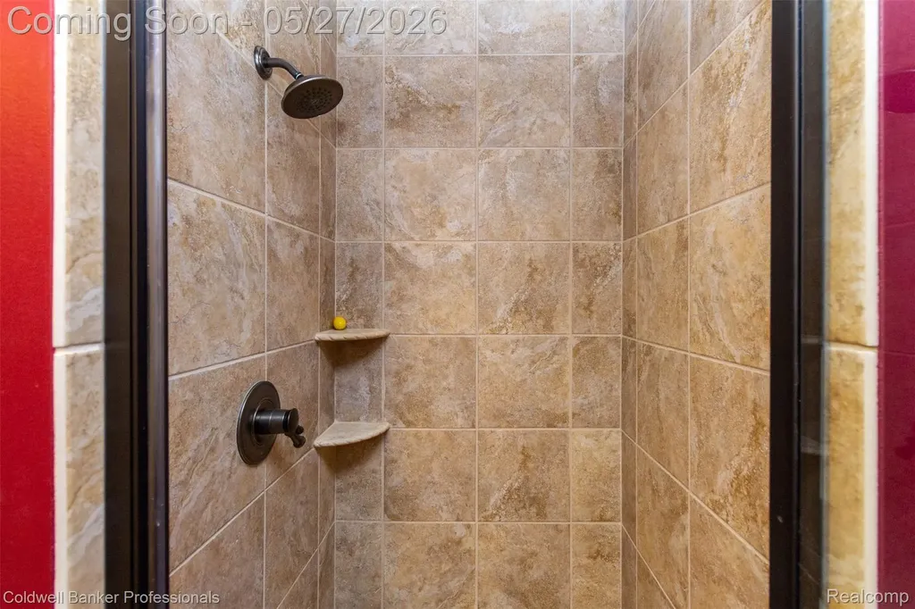 57177 Covington Drive Washington Township MI 48094