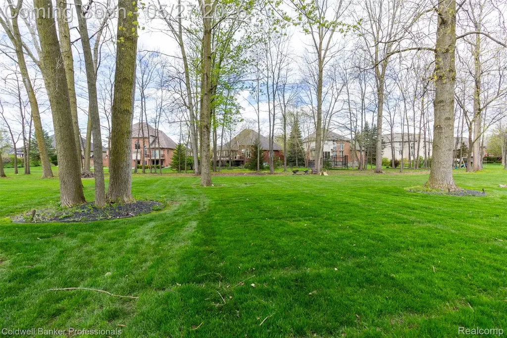 57177 Covington Drive Washington Township MI 48094