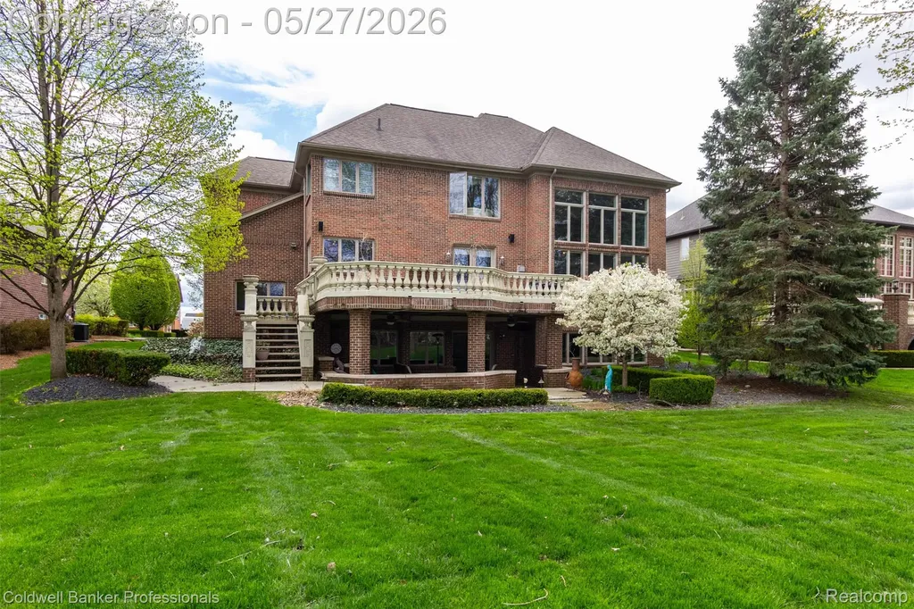 57177 Covington Drive Washington Township MI 48094