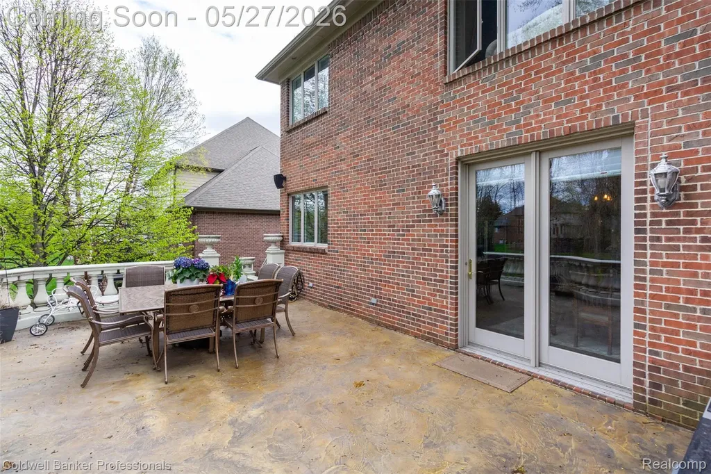 57177 Covington Drive Washington Township MI 48094