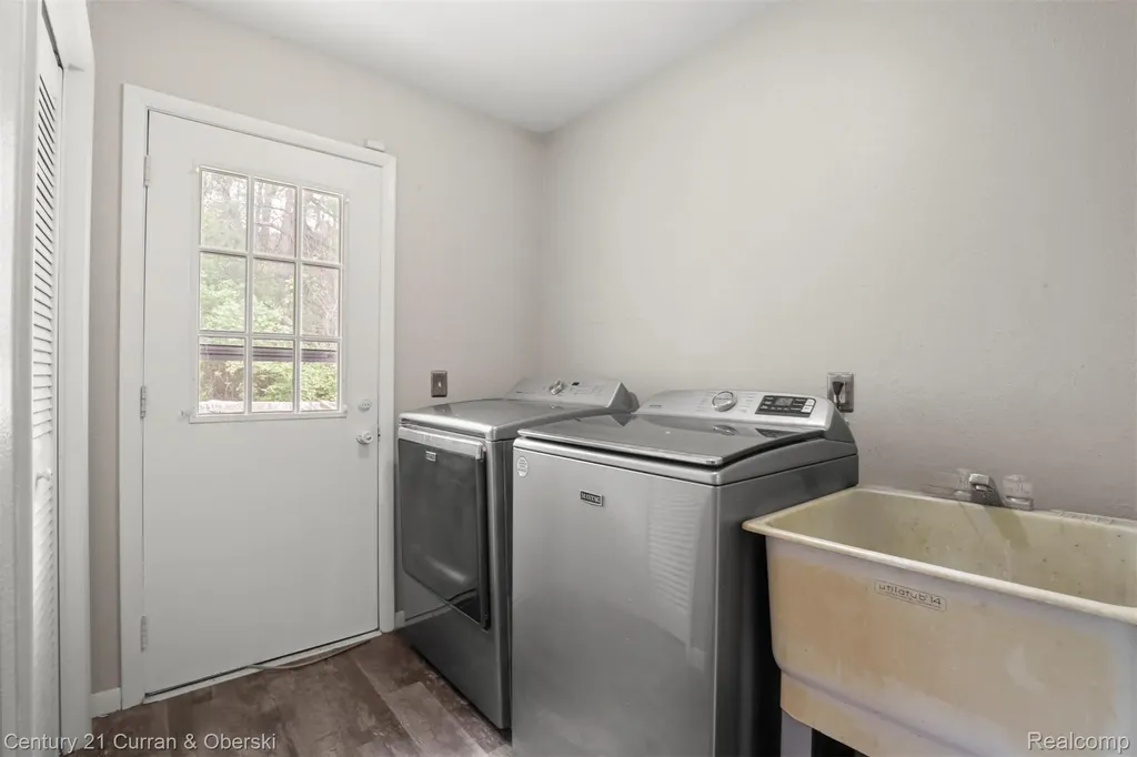 3810 Winding Way Kalamazoo Charter Township MI 49004
