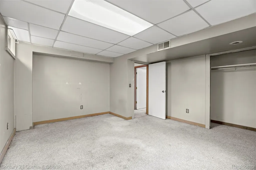 3810 Winding Way Kalamazoo Charter Township MI 49004