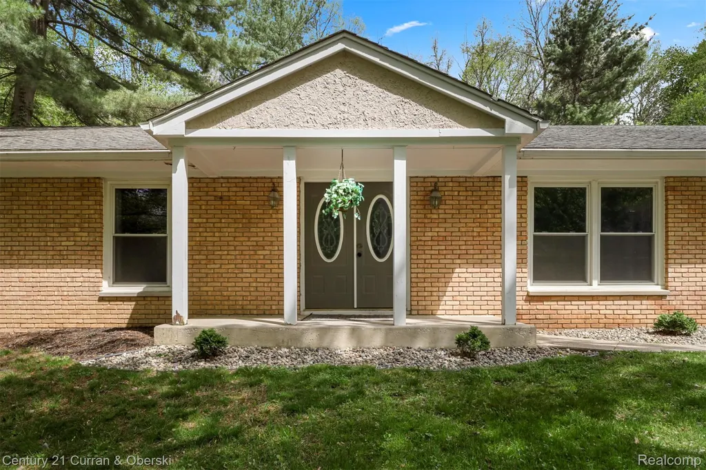 3810 Winding Way Kalamazoo Charter Township MI 49004