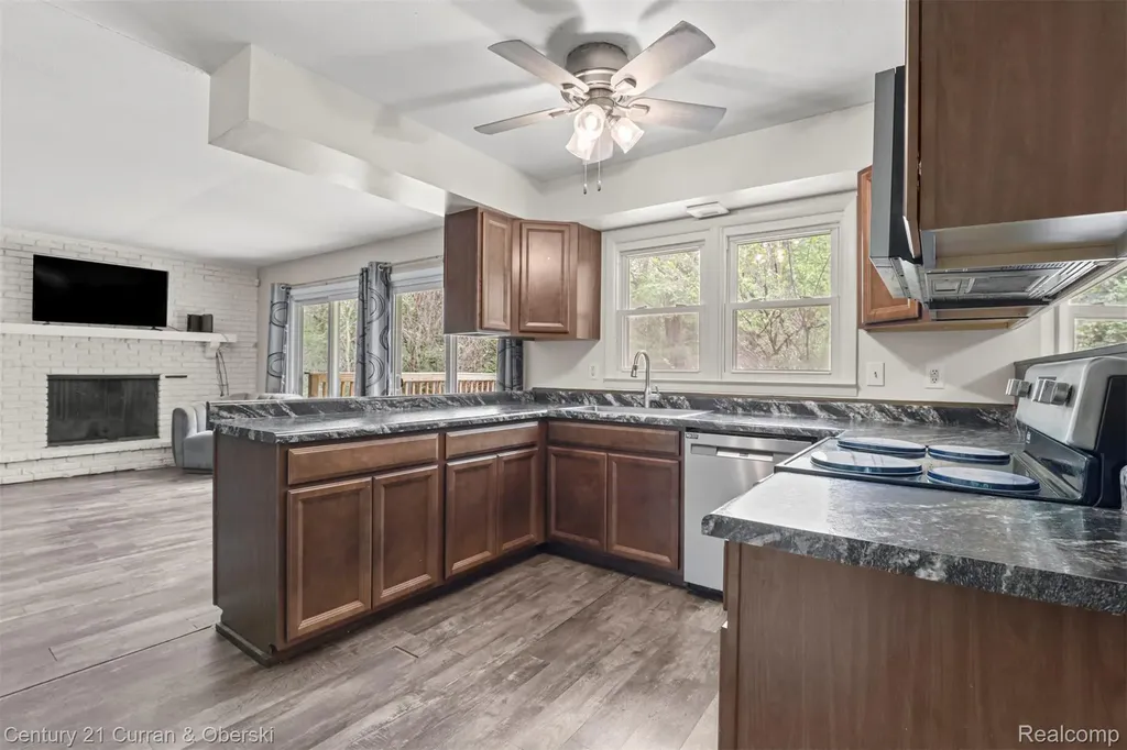 3810 Winding Way Kalamazoo Charter Township MI 49004