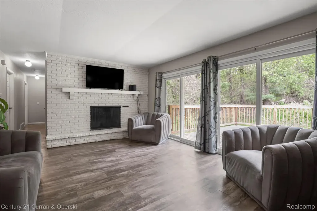 3810 Winding Way Kalamazoo Charter Township MI 49004
