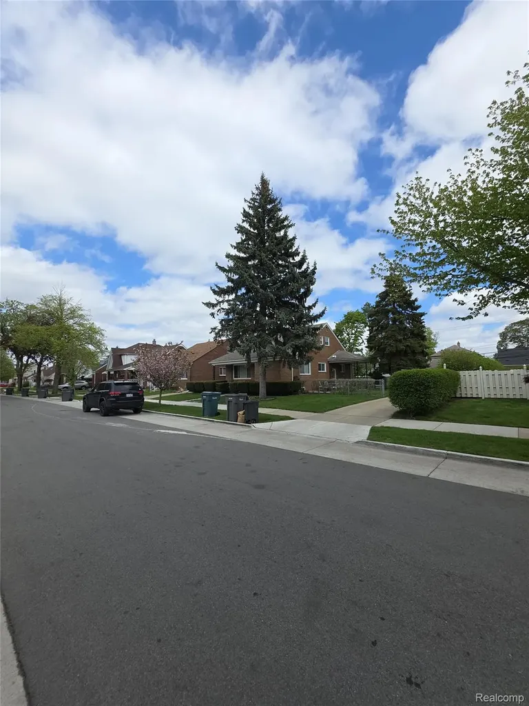 7309 Ternes Street Dearborn City MI 48126