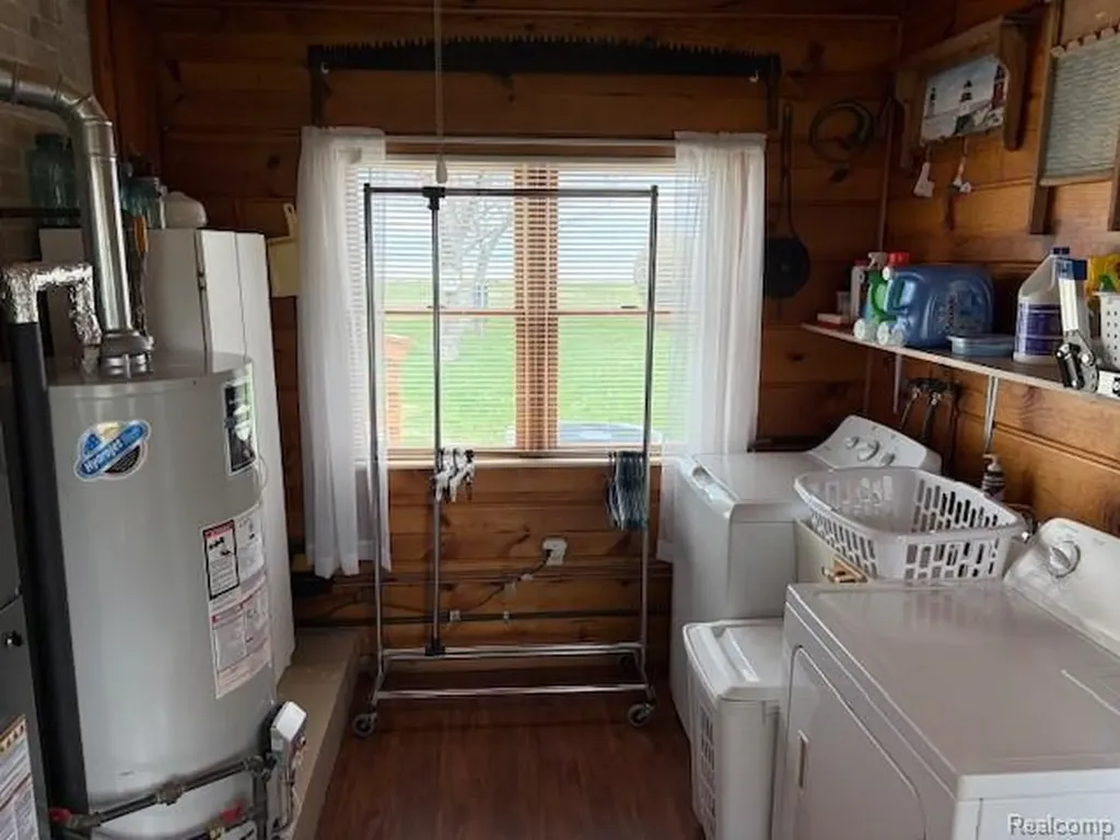 2904 N Lakeshore Road Rubicon Township MI 48468