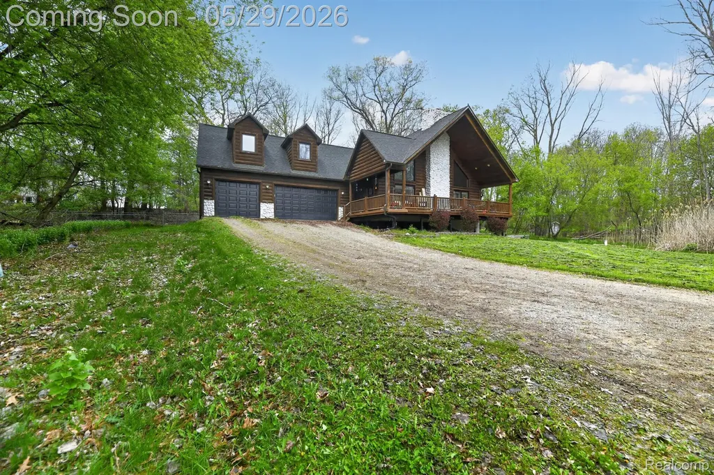 3845 Lake Lapeer Drive Elba Township MI 48455