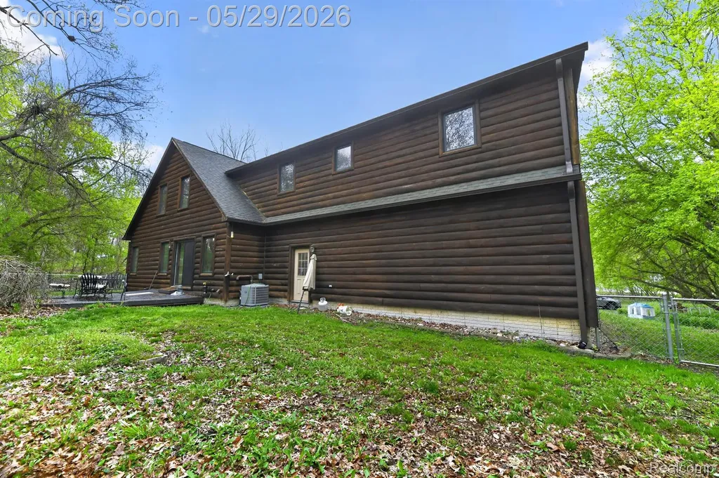 3845 Lake Lapeer Drive Elba Township MI 48455