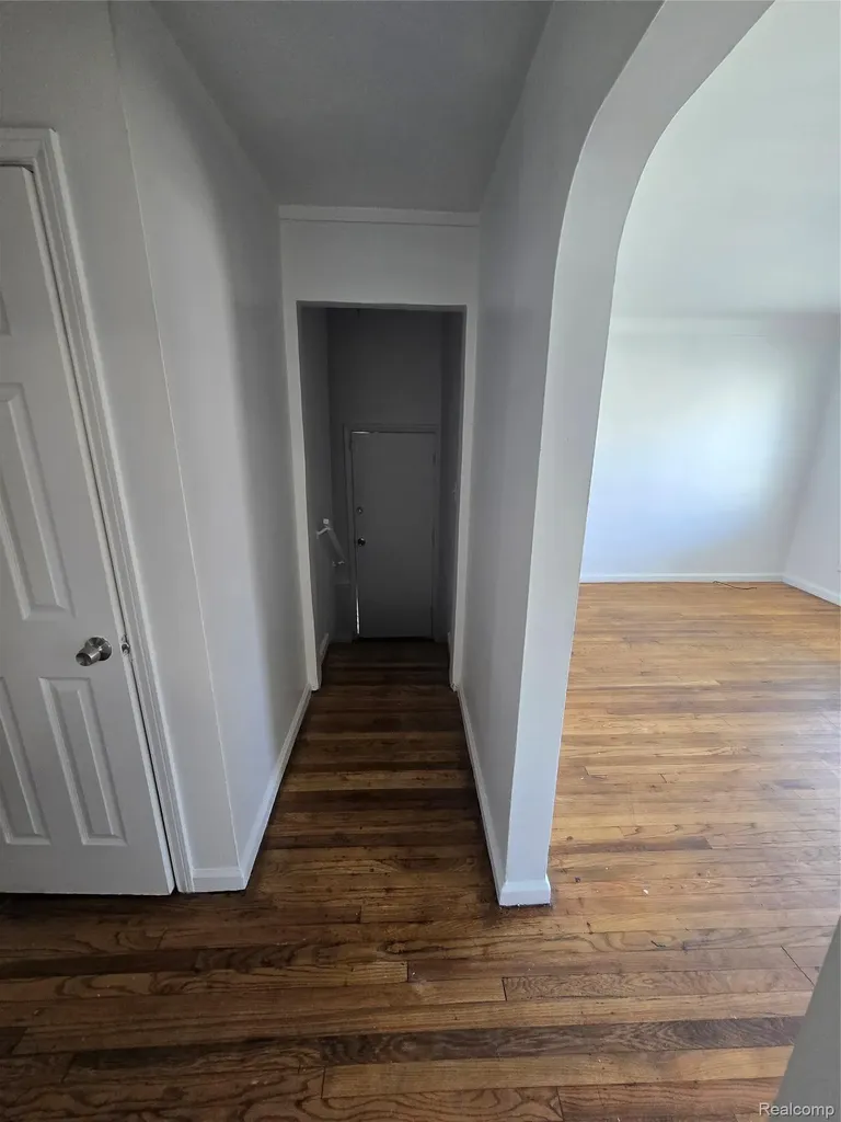 8842 Longacre Street Detroit City MI 48228