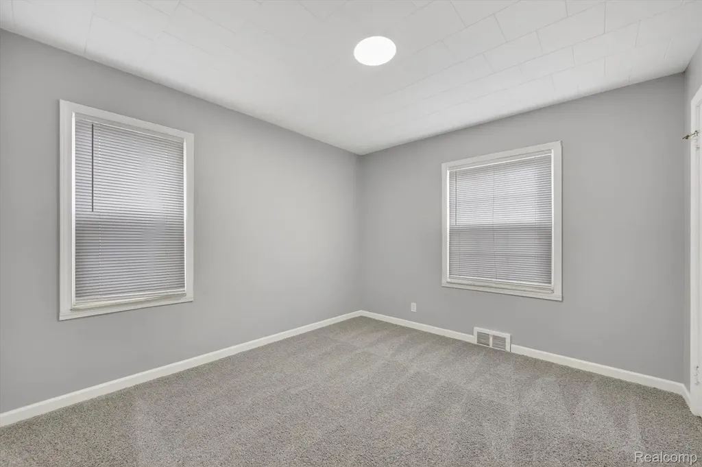 5156 Winifred Street Wayne City MI 48184