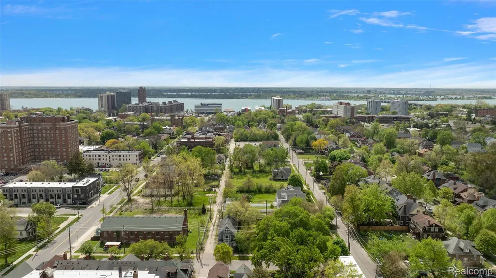 7922 Saint Paul Street Detroit City MI 48214