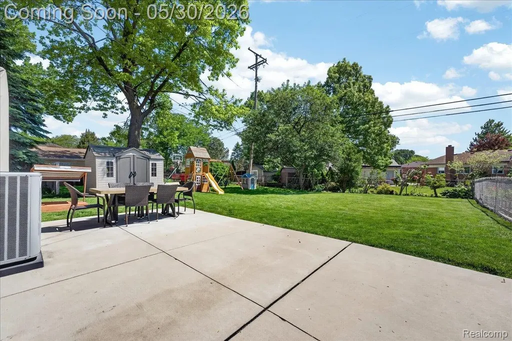 1701 Grange Road Trenton City MI 48183