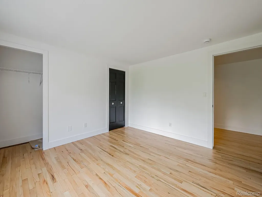 2085 Quarton Road Bloomfield Hills City MI 48301