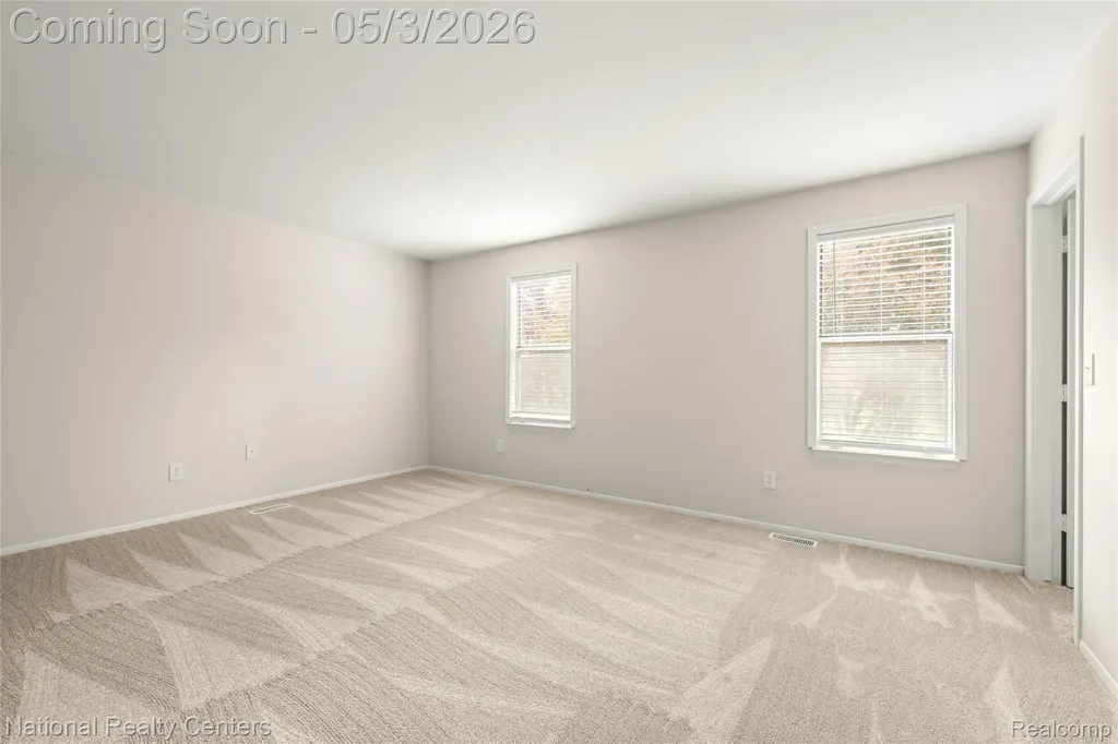 35963 Fair Oaks Court Farmington Hills City MI 48331