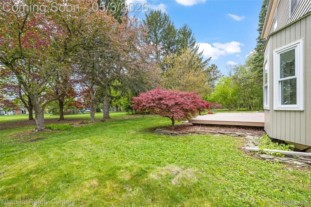 35963 Fair Oaks Court Farmington Hills City MI 48331