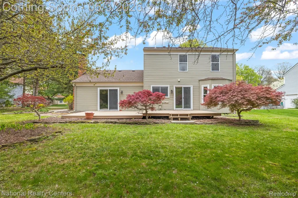35963 Fair Oaks Court Farmington Hills City MI 48331