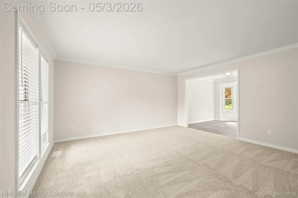 35963 Fair Oaks Court Farmington Hills City MI 48331