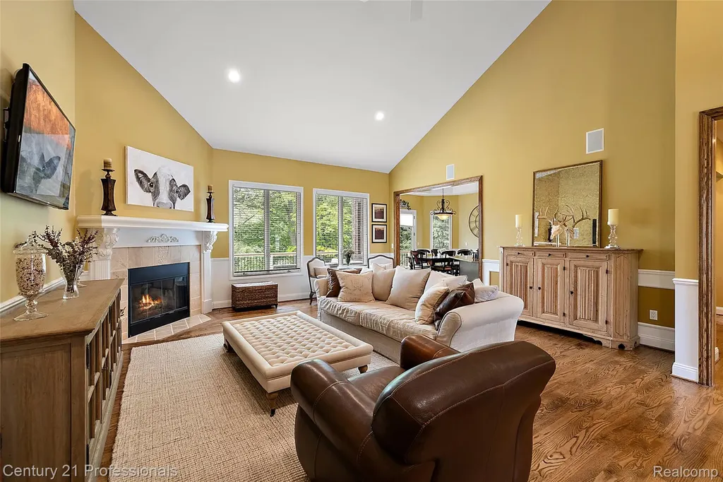 1181 Iroquois Trail Oxford Charter Township MI 48371