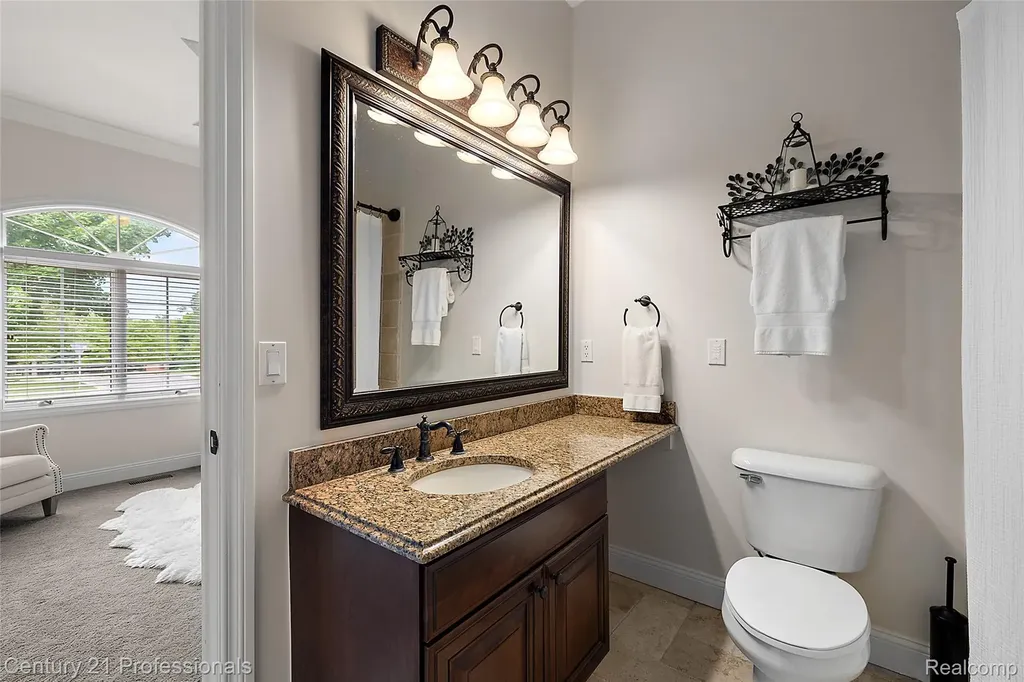 1181 Iroquois Trail Oxford Charter Township MI 48371