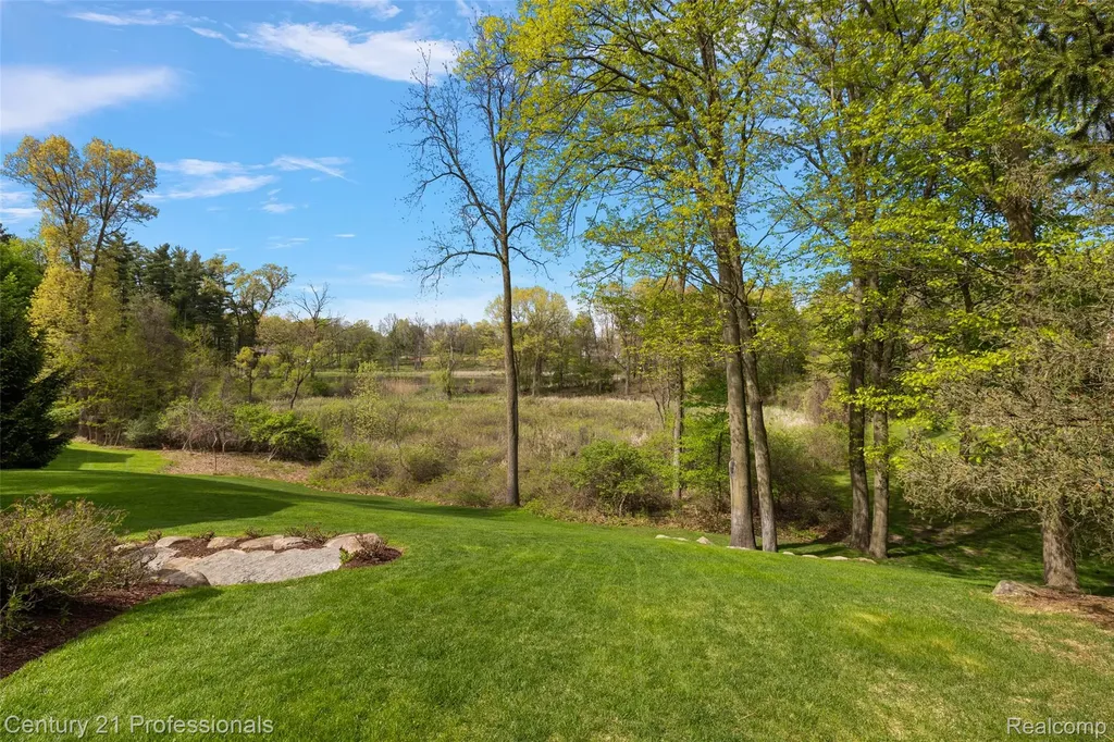 1181 Iroquois Trail Oxford Charter Township MI 48371