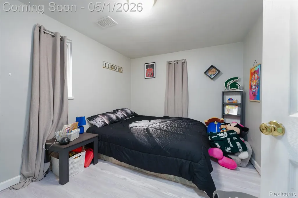 317 Crossman Street Williamston City MI 48895