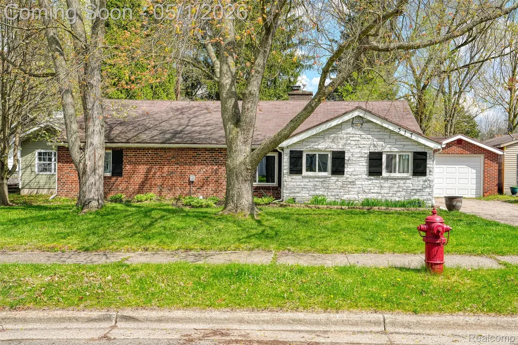 317 Crossman Street Williamston City MI 48895