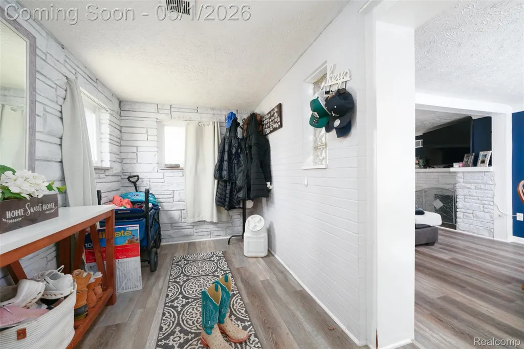 317 Crossman Street Williamston City MI 48895