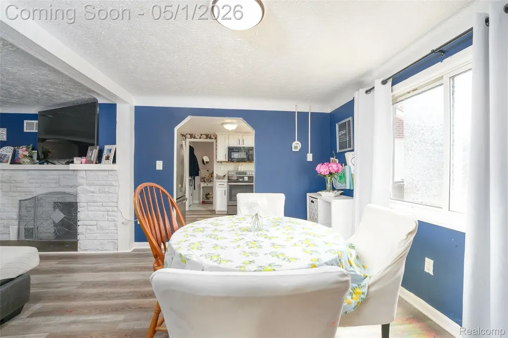317 Crossman Street Williamston City MI 48895