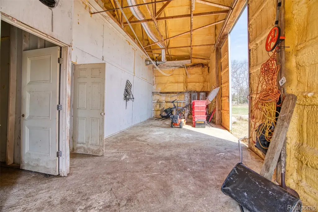 12459 Earl Road Henrietta Township MI 49285