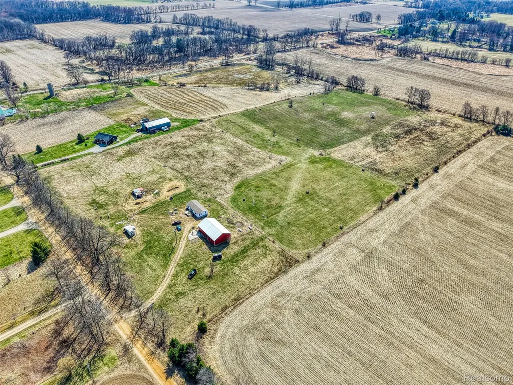 12459 Earl Road Henrietta Township MI 49285
