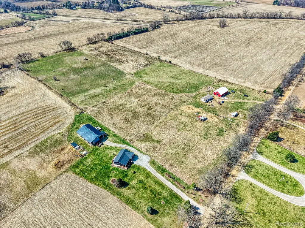 12459 Earl Road Henrietta Township MI 49285