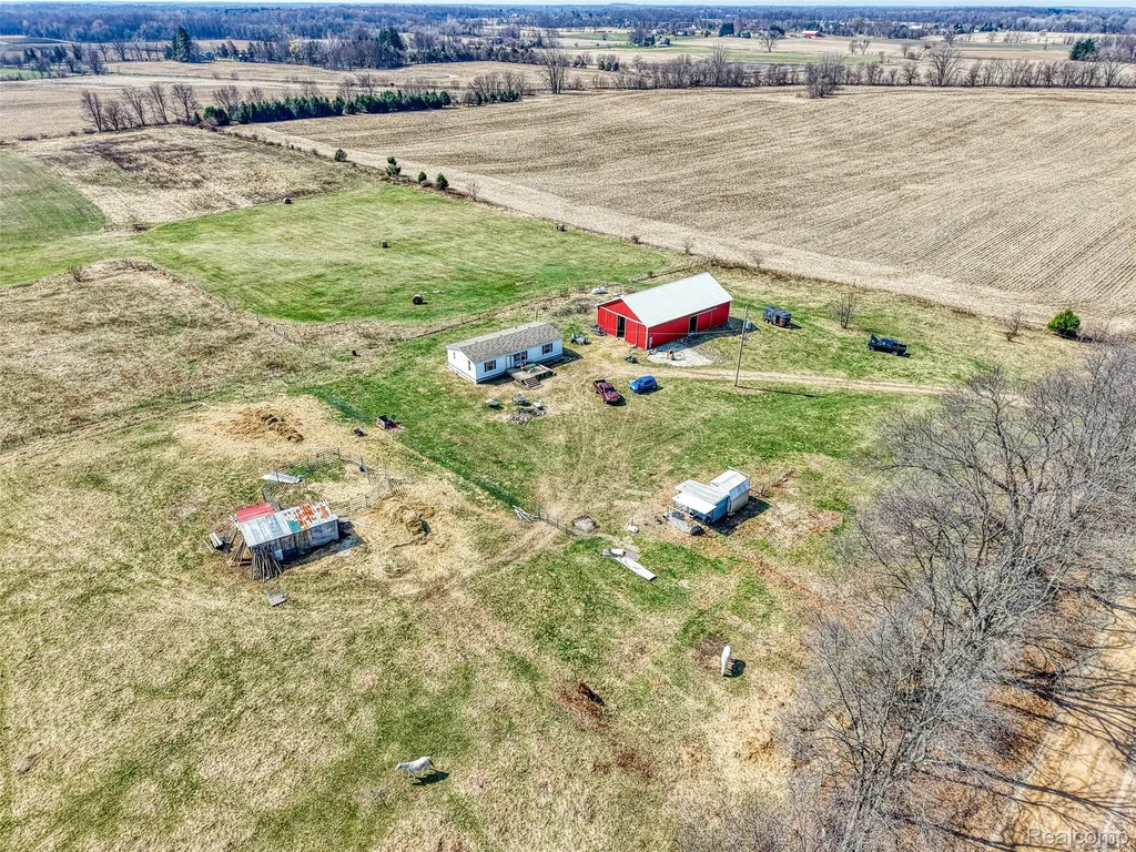 12459 Earl Road Henrietta Township MI 49285