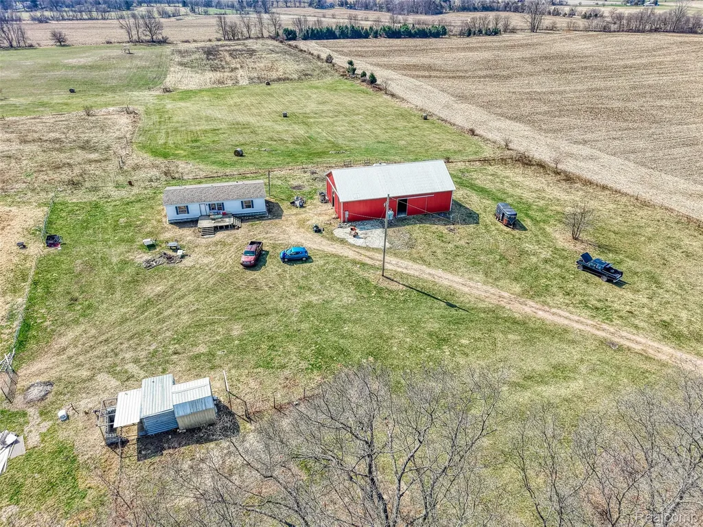 12459 Earl Road Henrietta Township MI 49285
